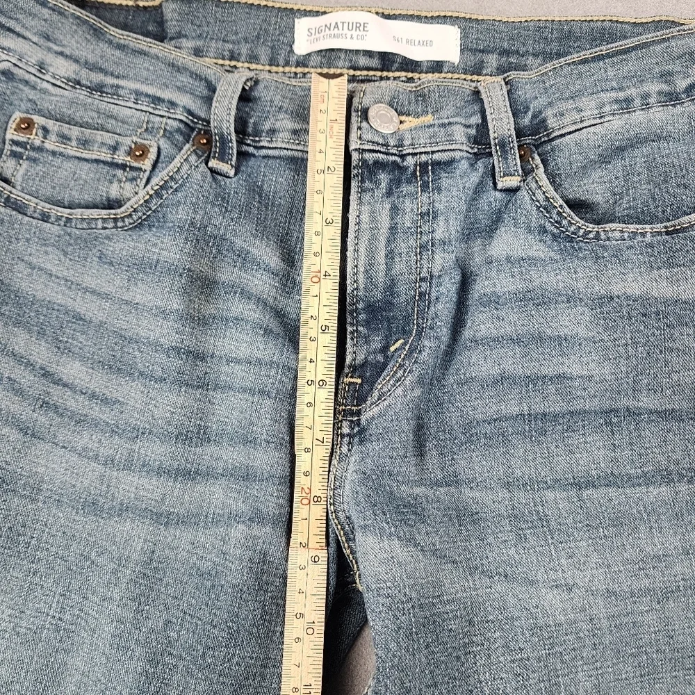 Men’s Levi’s Signature S61 Relaxed Fit Jeans - 30x29.5 Light Fade - Picture 9 of 12